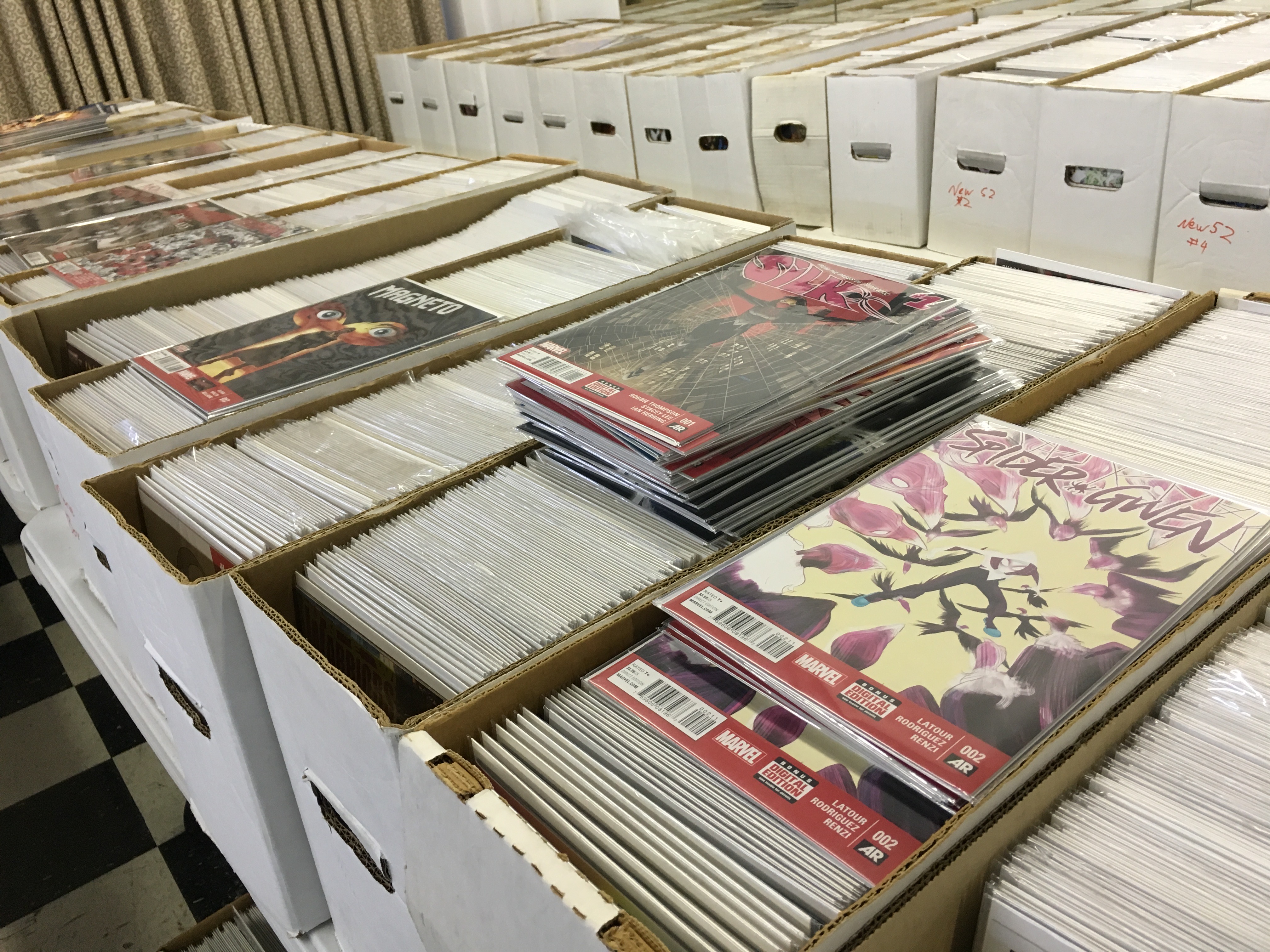 Mammoth Comics Back Issues